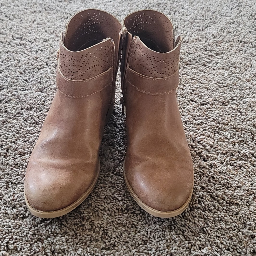 Girl Boots